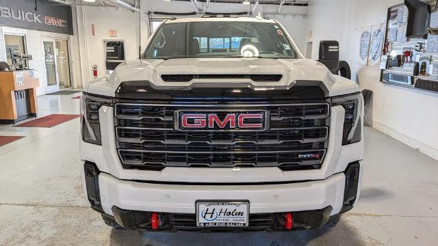 2026 GMC Sierra 2500HD Crew Cab, Standard Bed, AT4, 4WD