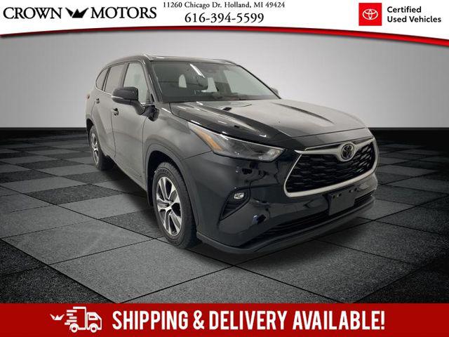 2023 Toyota Highlander XLE's photo