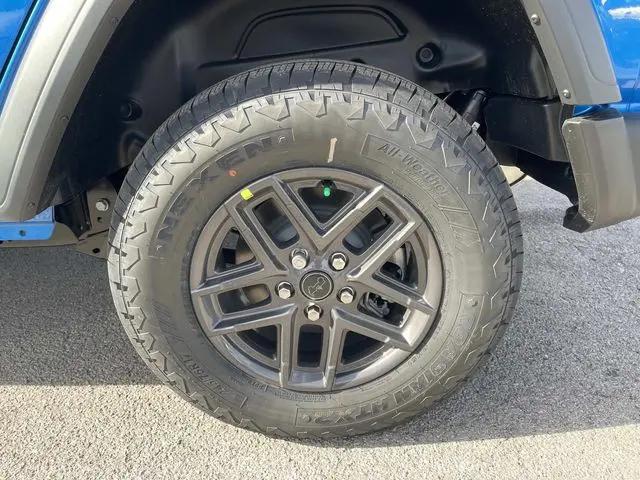 2026 Jeep Wrangler 4-Door Sport RHD 4x4