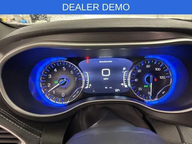 2026 Chrysler Pacifica Select AWD