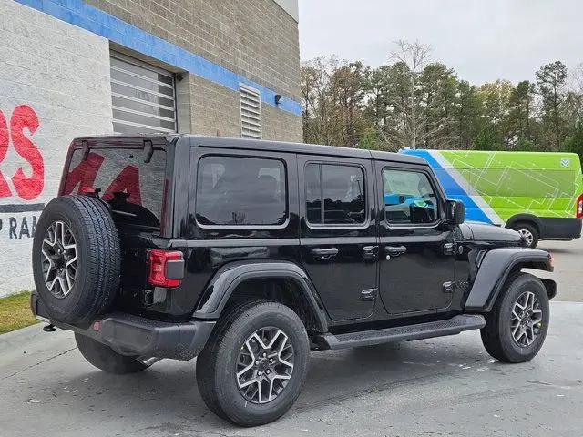 2026 Jeep Wrangler 4-Door Sahara 4x4