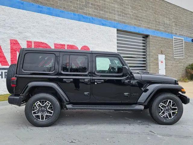 2026 Jeep Wrangler 4-Door Sahara 4x4