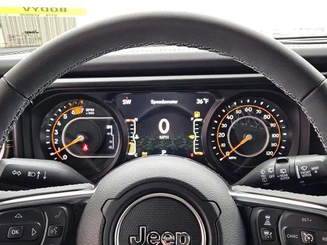 2026 Jeep Wrangler 4-Door Sahara 4x4