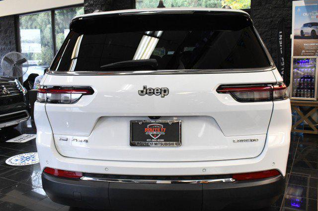 2023 Jeep Grand Cherokee L Laredo 4x4