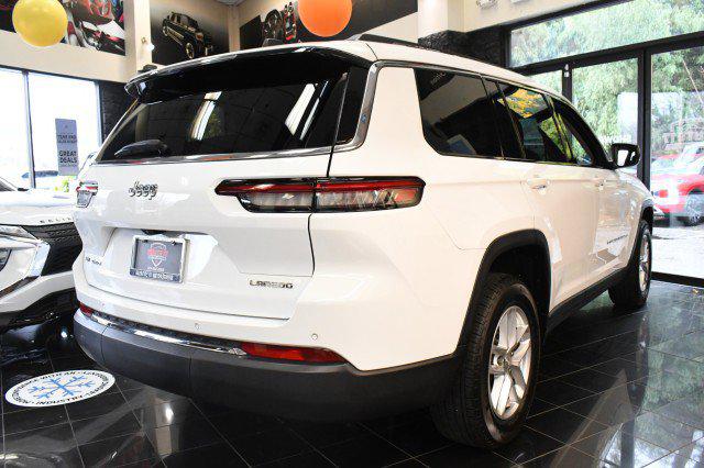 2023 Jeep Grand Cherokee L Laredo 4x4