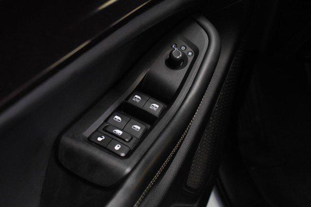 2023 Jeep Grand Cherokee L Laredo 4x4