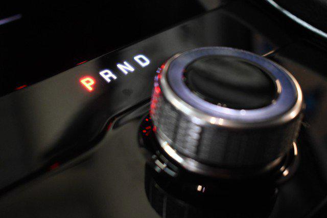 2023 Jeep Grand Cherokee L Laredo 4x4