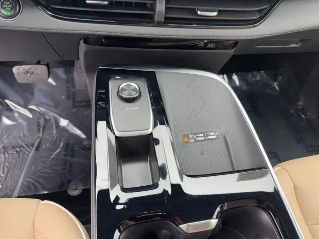 2025 Buick Enclave Preferred FWD
