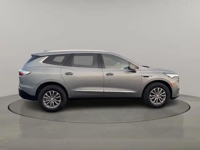 2023 Buick Enclave Essence FWD