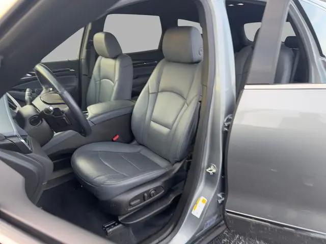 2023 Buick Enclave Essence FWD