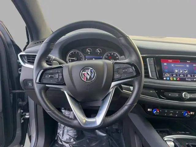 2023 Buick Enclave Essence FWD