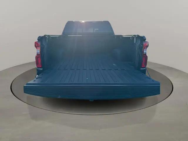 2023 Chevrolet Silverado 1500 4WD Crew Cab Short Bed RST