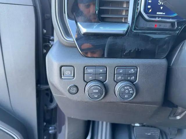 2023 Chevrolet Silverado 1500 4WD Crew Cab Short Bed RST