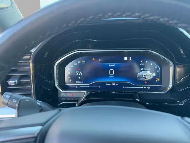 2023 Chevrolet Silverado 1500 4WD Crew Cab Short Bed RST