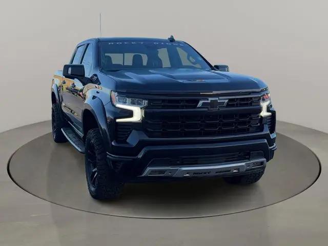 2023 Chevrolet Silverado 1500 4WD Crew Cab Short Bed RST