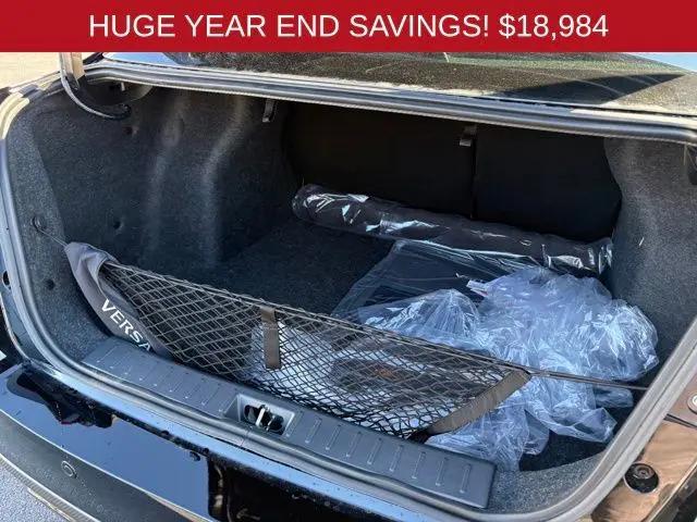 2025 Nissan Versa 1.6 SV