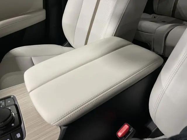 2026 Mazda X-90 3.3 Turbo S Premium Sport