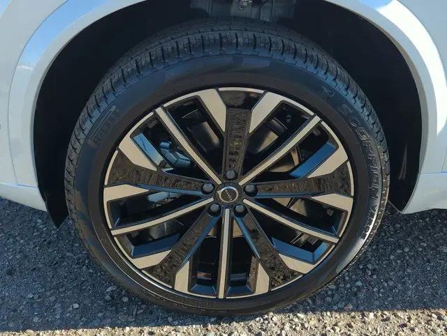 2026 Volvo XC90 Plus, B6 AWD Gas (mild hybrid), Gasoline, Bright, 7 Seats