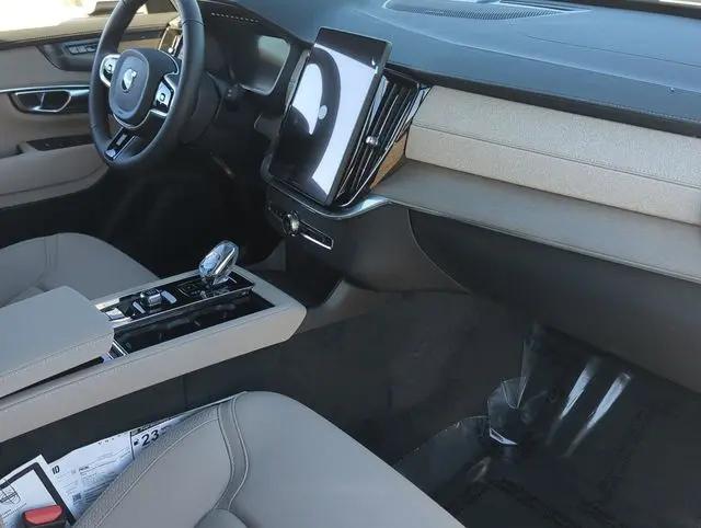 2026 Volvo XC90 Plus, B6 AWD Gas (mild hybrid), Gasoline, Bright, 7 Seats