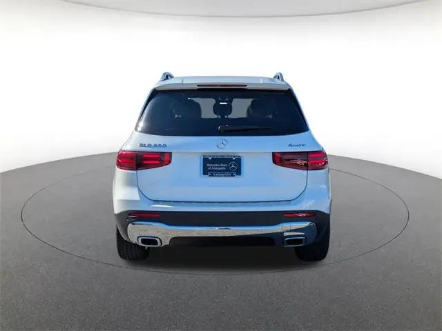 2026 Mercedes-Benz GLB 4MATIC