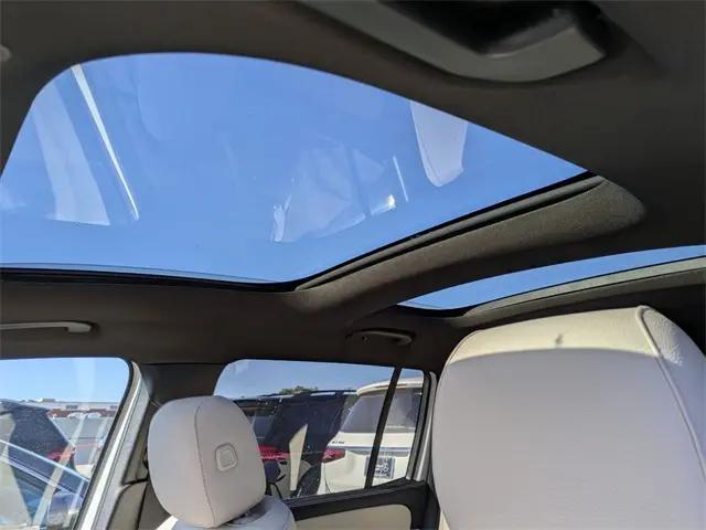 2026 Mercedes-Benz GLB 4MATIC