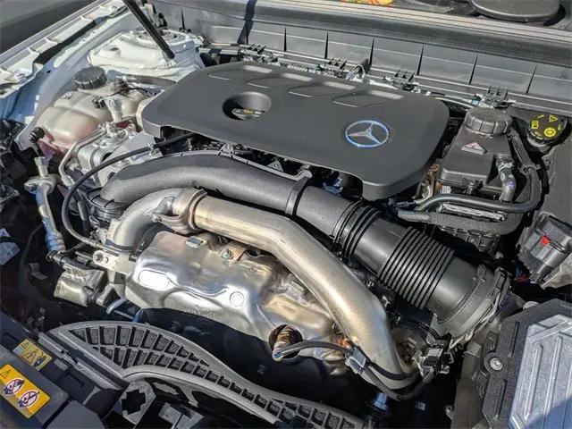 2026 Mercedes-Benz GLB 4MATIC
