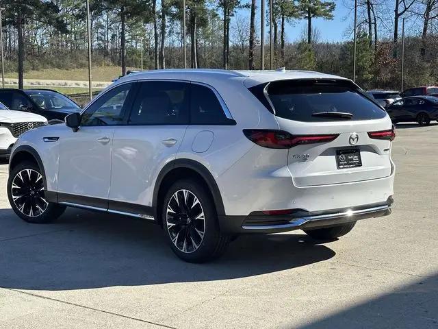 2026 Mazda X-90 Premium Plus