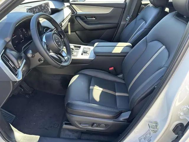 2026 Mazda X-90 Premium Plus