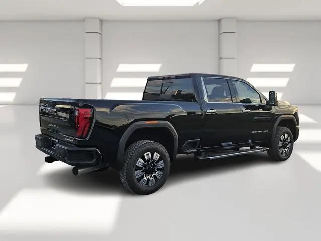 2026 GMC Sierra 2500HD Crew Cab, Standard Bed, Denali, 4WD