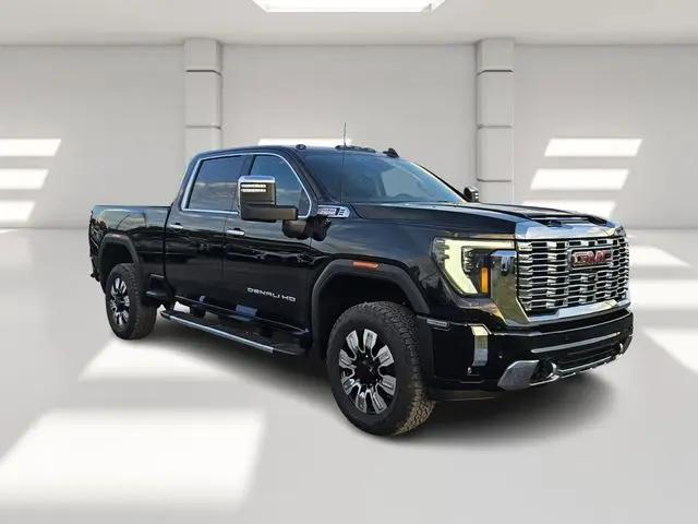 2026 GMC Sierra 2500HD Crew Cab, Standard Bed, Denali, 4WD