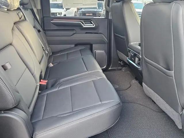 2026 GMC Sierra 2500HD Crew Cab, Standard Bed, Denali, 4WD