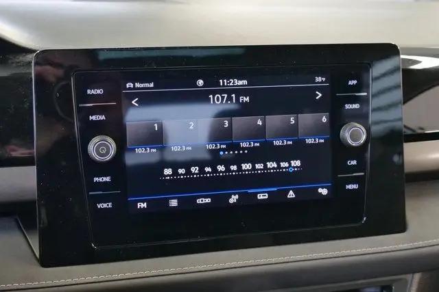 2026 Volkswagen Taos SE Black
