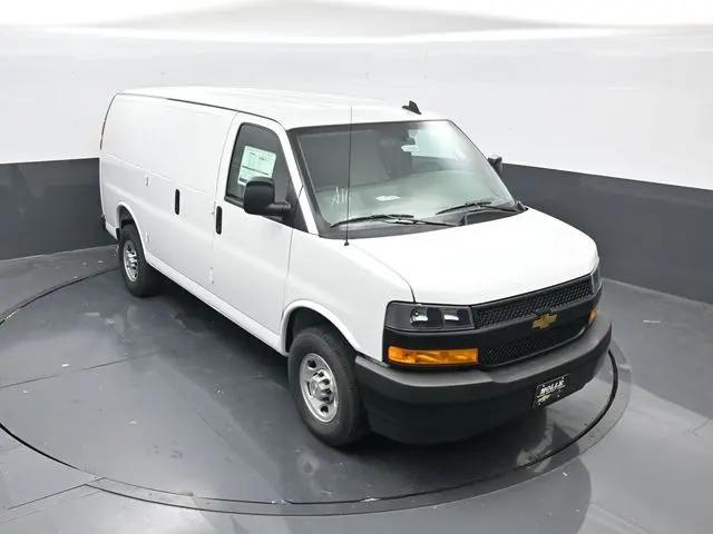 2025 Chevrolet Express Cargo Van RWD 2500 Regular Wheelbase WT for sale in Blue Springs, MO