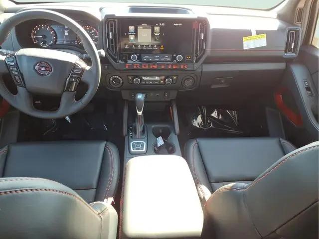 2026 Nissan Frontier Crew Cab PRO-4X 4x4