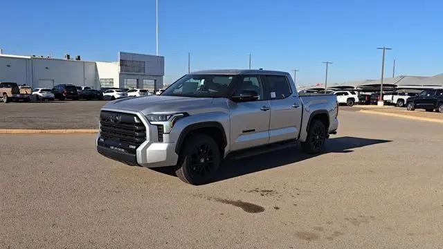 2026 Toyota Tundra Limited CrewMax 5.5' Bed