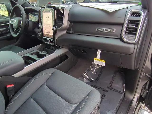 2026 Ram 1500 Big Horn Crew Cab 4x4 5'7" Box