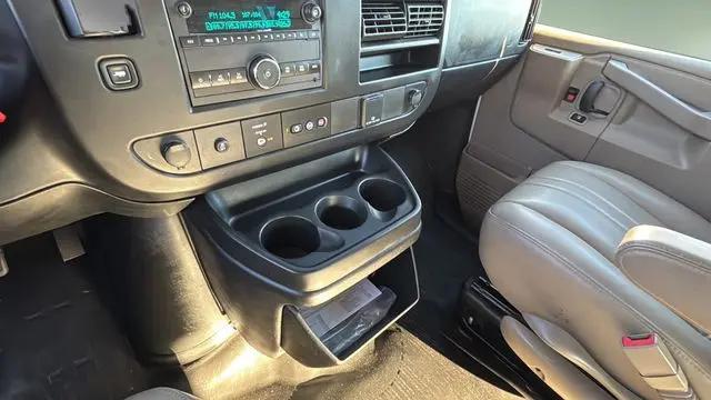 2023 GMC Savana Cargo RWD 2500 Regular Wheelbase Work Van
