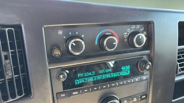 2023 GMC Savana Cargo RWD 2500 Regular Wheelbase Work Van