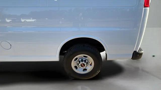 2023 GMC Savana Cargo RWD 2500 Regular Wheelbase Work Van