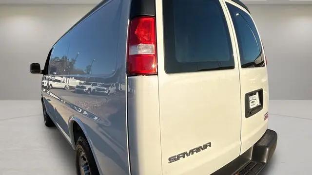 2023 GMC Savana Cargo RWD 2500 Regular Wheelbase Work Van