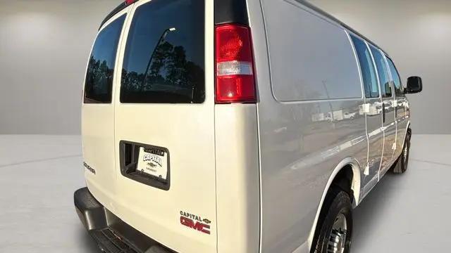 2023 GMC Savana Cargo RWD 2500 Regular Wheelbase Work Van