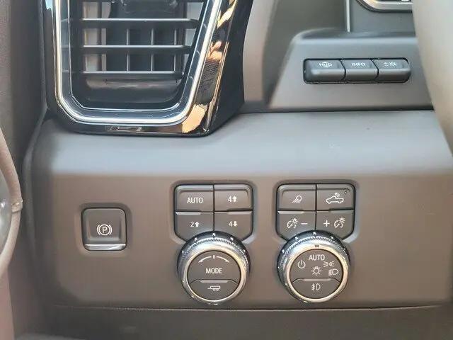 2026 GMC Sierra 3500HD Crew Cab, Long Bed, Denali Dual Rear Wheel, 4WD