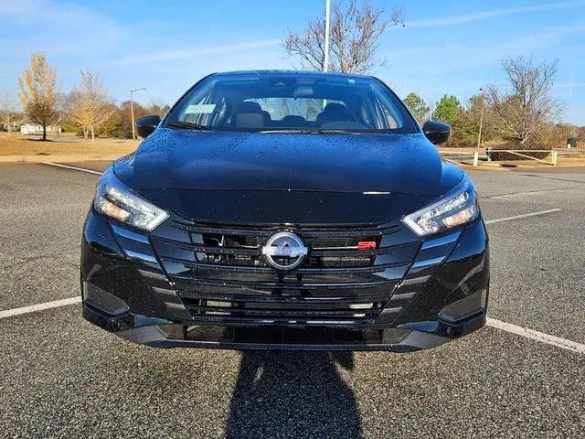2025 Nissan Versa 1.6 SR