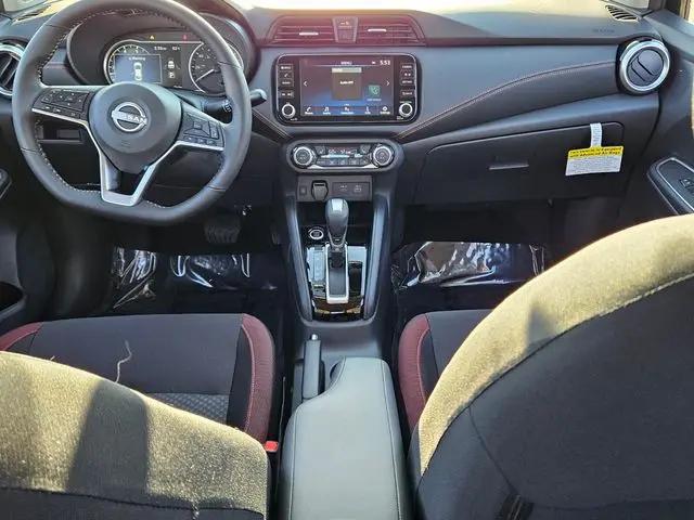 2025 Nissan Versa 1.6 SR