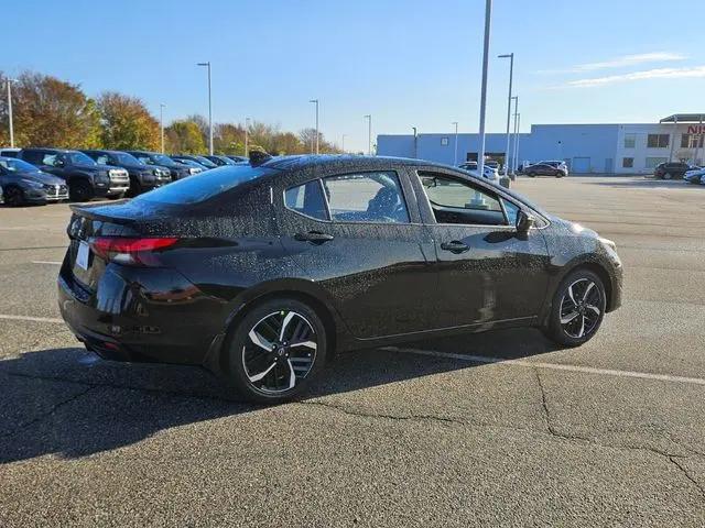 2025 Nissan Versa 1.6 SR