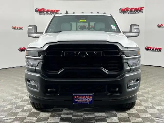 2026 Ram 3500 Tradesman Crew Cab 4x4 8' Box