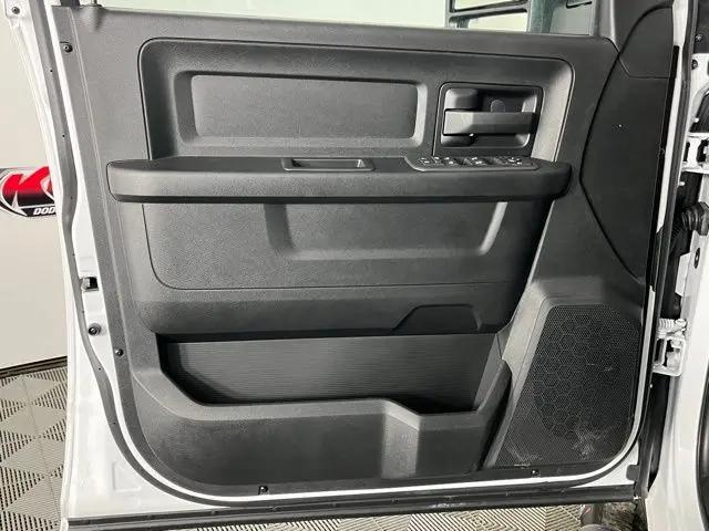 2026 Ram 3500 Tradesman Crew Cab 4x4 8' Box