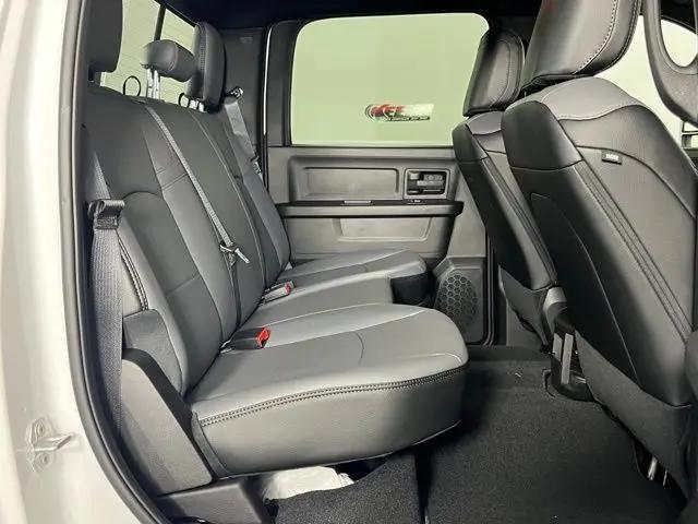 2026 Ram 3500 Tradesman Crew Cab 4x4 8' Box