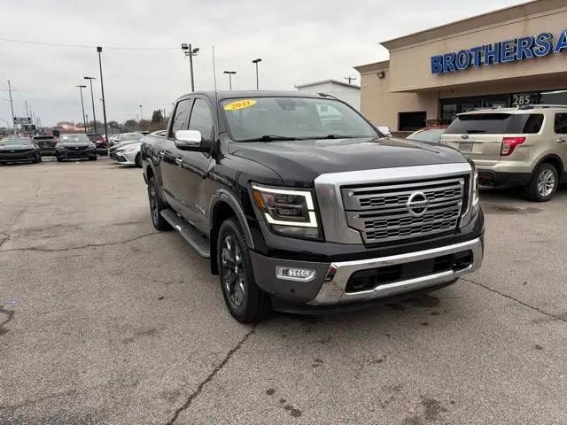 2021 Nissan Titan Crew Cab Platinum Reserve 4x4