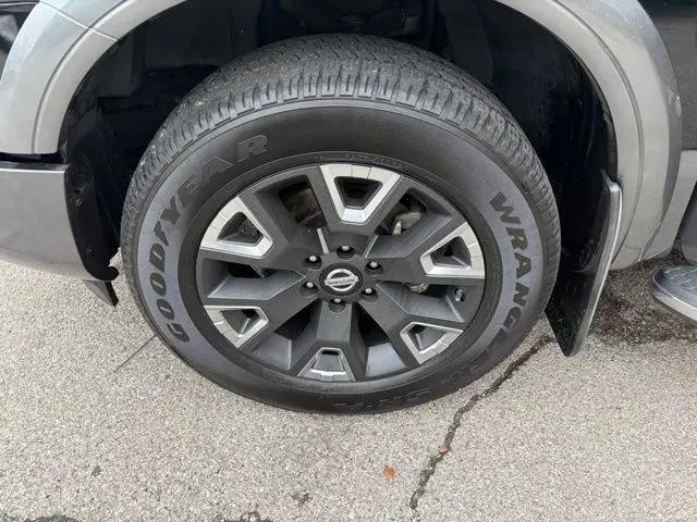 2021 Nissan Titan Crew Cab Platinum Reserve 4x4
